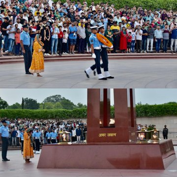 Mrs Gayatri Devi W/o Late L Nk Kuldeep Raj paid her solemn homage to Bravehearts at NMW on 16 Jun 23