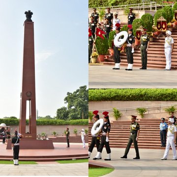 Lt Gen JP Mathew, UYSM,AVSM, VSM, CISC, paid homage to Bravehearts at NWM on 01 Oct 23