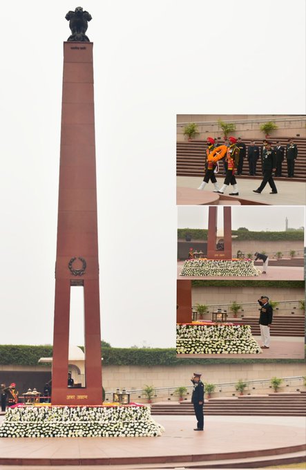 Maj Gen AS Gahlot,SM,ADG MP and veteran officers paid homage to Bravehearts at NWM on 01 Jan 24