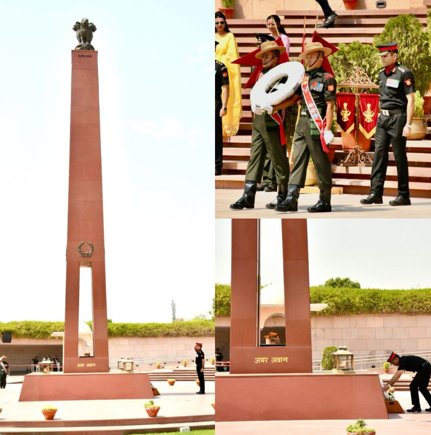 Lt Col Robert TA, 3ENGRS, paid homage to Bravehearts at NWM on 12Jun 24