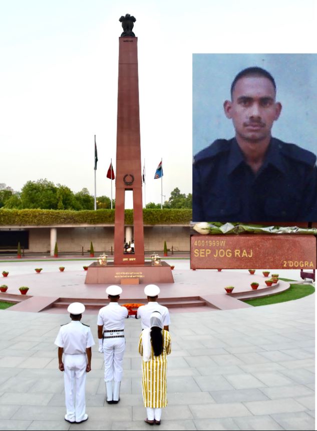 In a solemn NOK ceremony Mrs Indu Bala w/o Sep Jog Raj 2 DOGRA, paid homage at NWM on 16 Jun 24