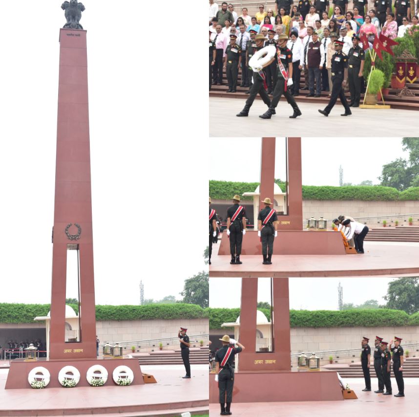 Gallantry awardees of 18 GDR veterans paid homage at NWM on 03 Jul 24