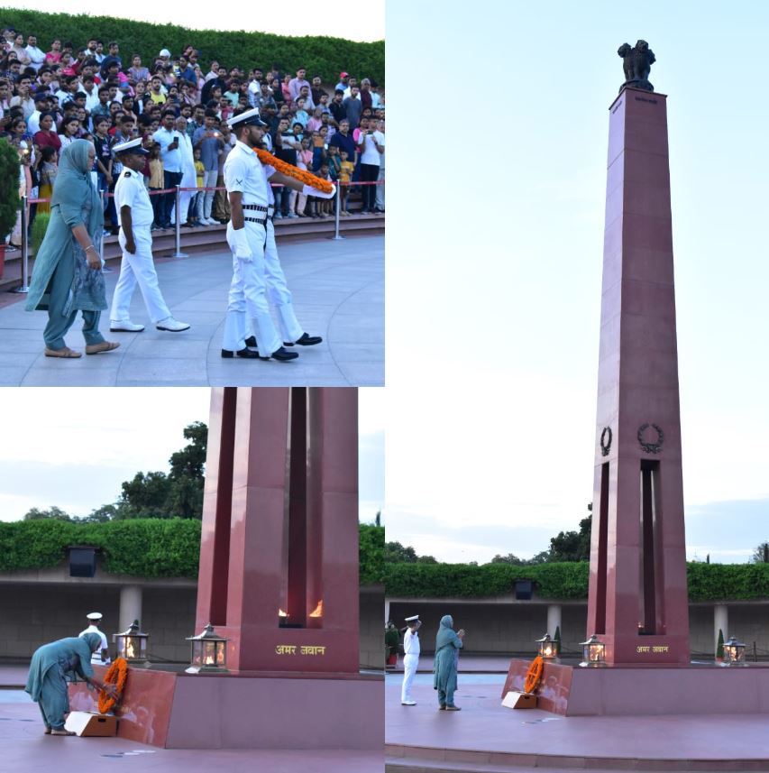 During NOK Ceremony Mrs Gerro Devi, m/o Sep Rajesh Kumar, SM, paid homage at NWM on 0 Jul 24