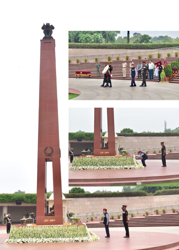 Capt Shekar Dutt, SM, former Governor of Chhattisgarh paid homage at NWM on 26 Jul 24