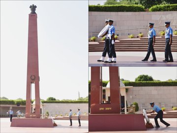 Vice Chief of the Air Staff, Air Mshl SP Dharkar, PVSM, AVSM, VCAS paid homage at NWM 03 Oct 24