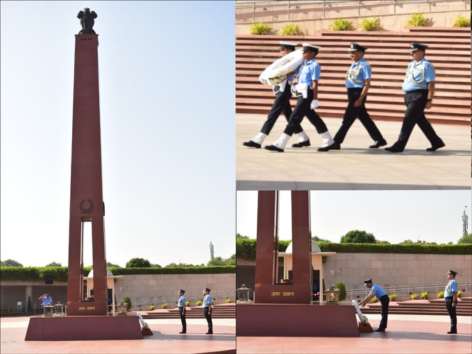 Air Mshl AK Bharti, AVSM, VM, Air(Ops), paid homage to Bravehearts at NWM on 03 Oct 24