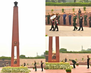 Lt Gen I Dylevskii, DC, MOD, Gen Staff, Armed Forces of the Russia paid homage at NWM on 28 Oct 25