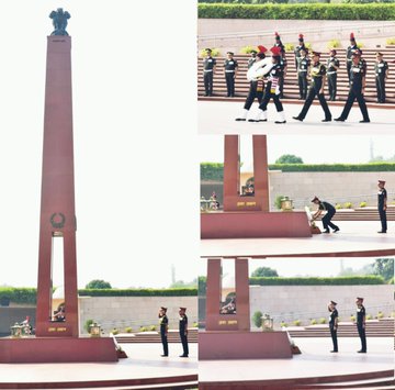 Lt Gen VPS Kaushik, UYSM, YSM, SM, AG & Col Comdt & Maj Gen S Talwar paid homage at NWM on 18 Oct 24