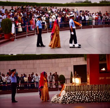 In a solemn NOK Ceremony Mrs Prem Devi w/o Sep Prabhu Lal paid homage at NWM on 31 Oct 24