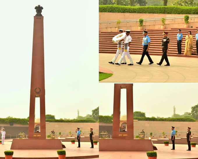 Air Mshl Shankar Subramanian paid homage to Bravehearts of Indian Armed Forces at NWM on 03 Nov 25