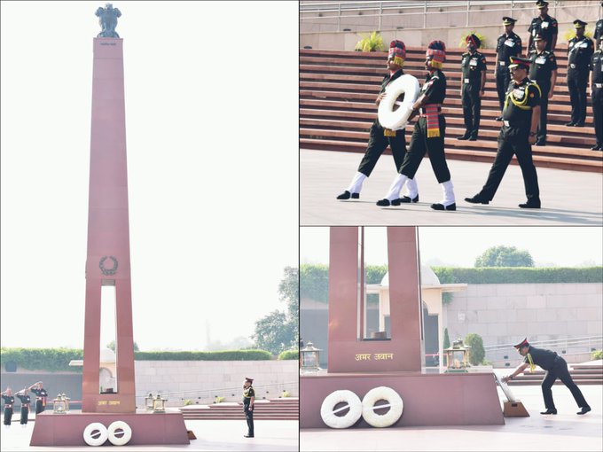 Lt Gen Vinod Nambiar, SM, DG & Col Comdt, Army Aviation Corps paid homage at NWM on 01 Nov 24