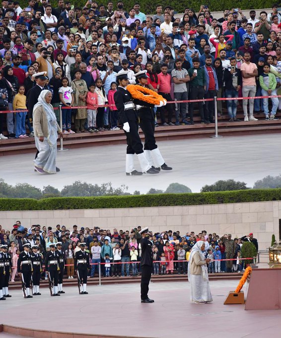 In a solemn NOK Ceremony Mrs Prabha w/o LS JK Singh, INS Trishul paid homage at NWM on 01 Dec 24