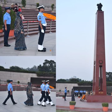 In a solemn NOK Ceremony Mrs Rajesh Devi w/o Gdr Yash Pal Singh, SC, paid homage at NWM on 09 Nov 25