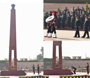 Maj Gen SS Ahlawat, DCCI, ASC Centre & College, paid homage to Bravehearts at NWM on 22 Jan 25