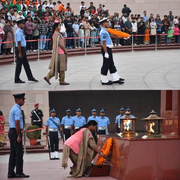 In NOK ceremony Mrs Raajwinder Kaur w/o Sep Mandeep Singh, SM, paid homage at NWM on 15 Nov 25