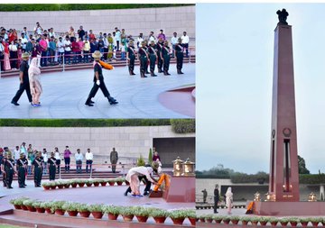 In a solemn NOK Ceremony Mrs Panmeshwari w/o Rfn Attar Singh Malik paid homage at NWM on 11 Mar 25