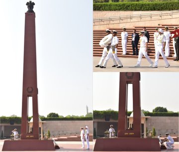 Rear Admiral Garin Golding, Chief of Navy, New Zealand Navy, paid homage at NWM on 18 Mar 25