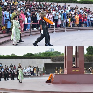 In NOK ceremony Mrs Anuradha w/o LNk Sukhdev Singh paid homage to Bravehearts at NWM on 21 Apr 25	