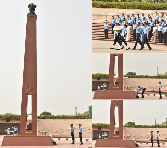  AVM R Ravishankar,VSM, AOC, Adv HQs SWAC paid homage to Bravehearts at NWM on 20 May 25