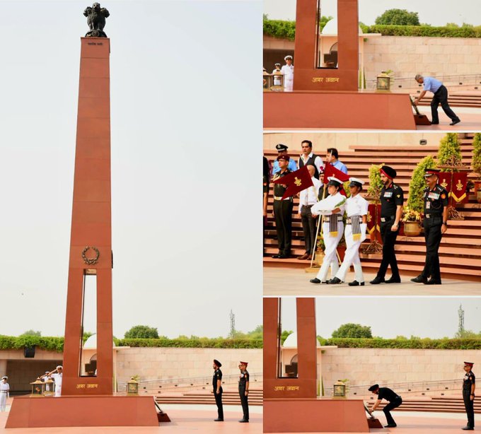 Officers of 104-Reg Course paid homage to Bravehearts at NWM on 12 Jun 25