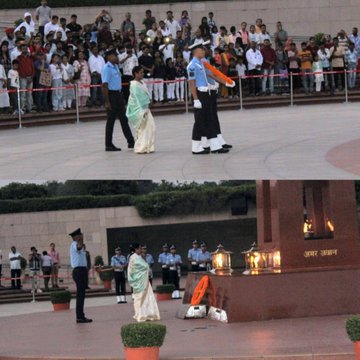 In a solemn NOK Sunita A Savant w/o Sigmn Savant Ashok Malhari, SM, paid homage at NWM On 29 Sep 25