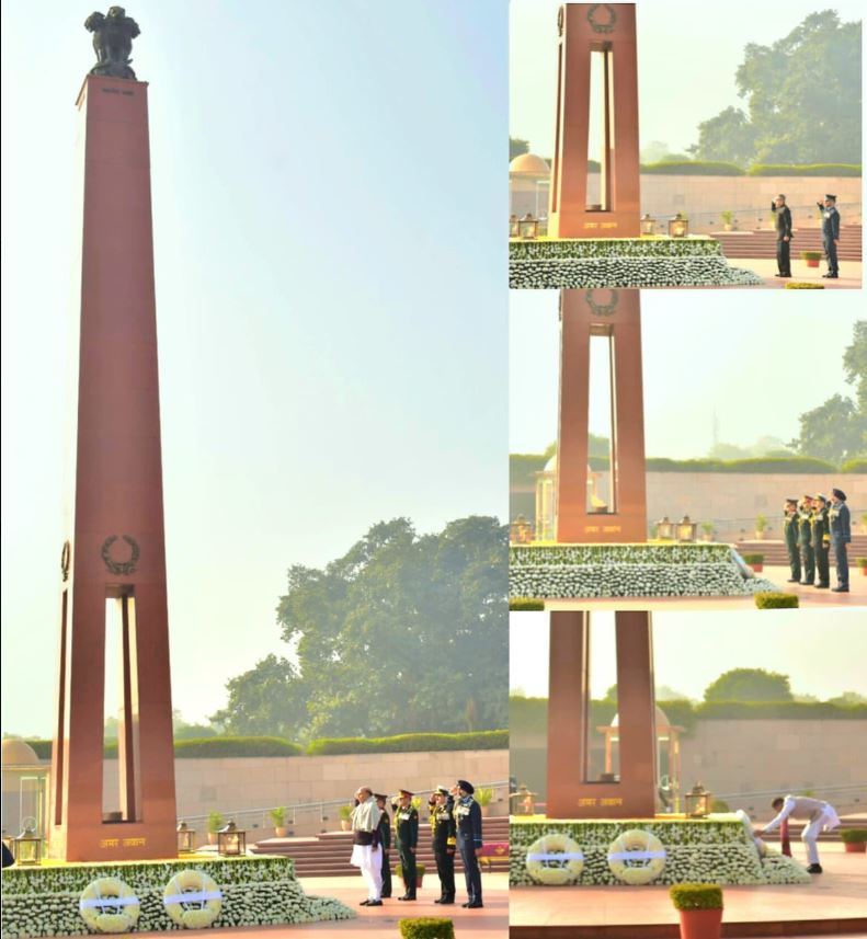 Hon’ble DM Sh Rajnath Singh, RRM, CDS, COAS, CAS, VCNS & Def Secy paid homage at NWM on 16 Dec 25