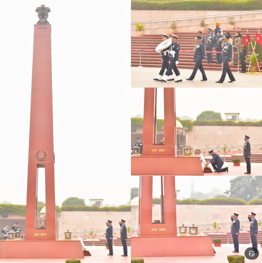 Air Mshl Nagesh Kapoor, SYSM, PVSM, AVSM, VM, paid homage to Bravehearts at NWM on 01 Jan 26