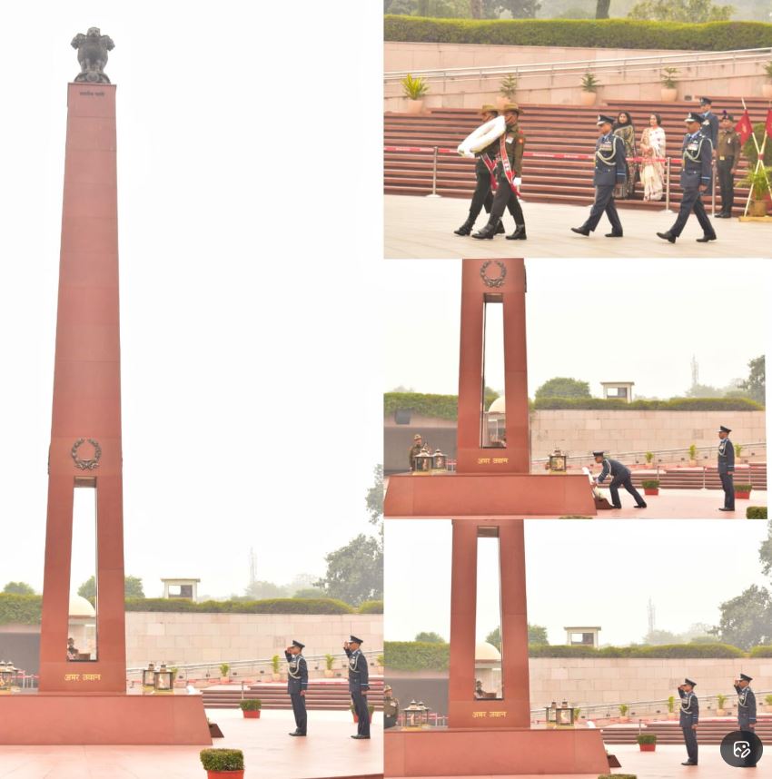 Air Marshal Rahul Bhasin, VM, paid homage to Bravehearts at NWM on 01 Jan 26