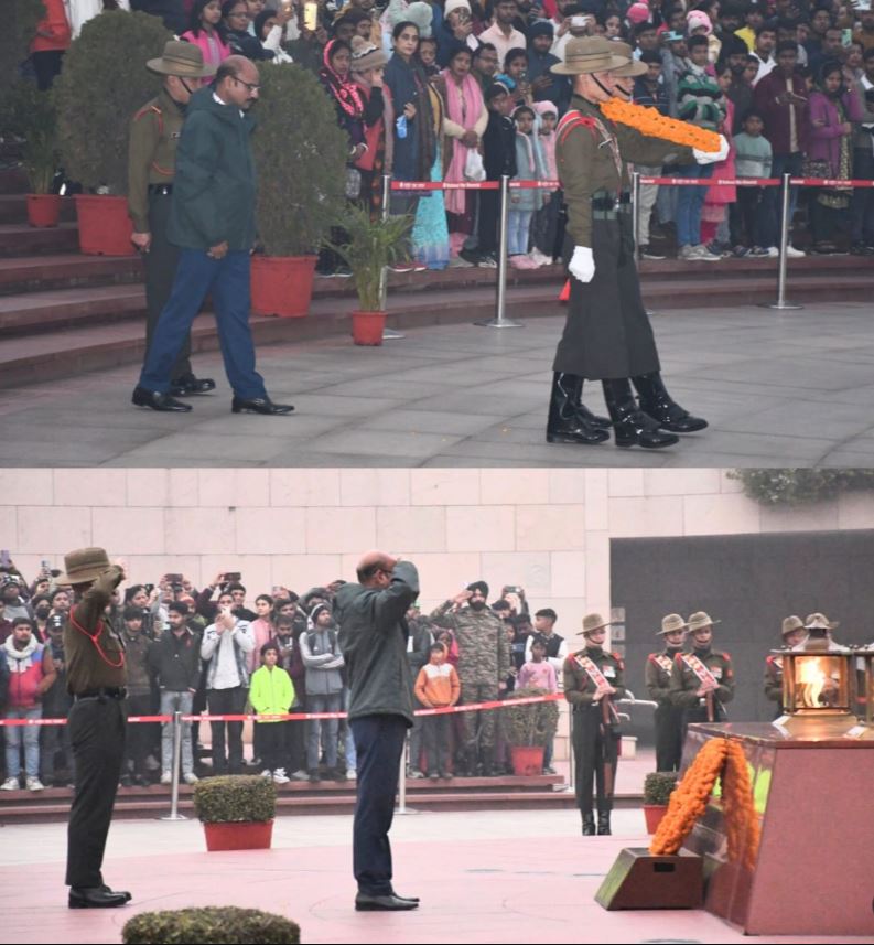 In a solemn NOK ceremony Vilas Salunkhe B/o Late TR Salunkhe, ME l, paid homage at NWM on 01 Jan 26