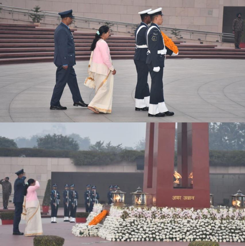 In a solemn Next-of-Kin ceremony Mrs Basanti Devi w/o LNK Bir Singh, paid homage at NWM on 17 Jan 26