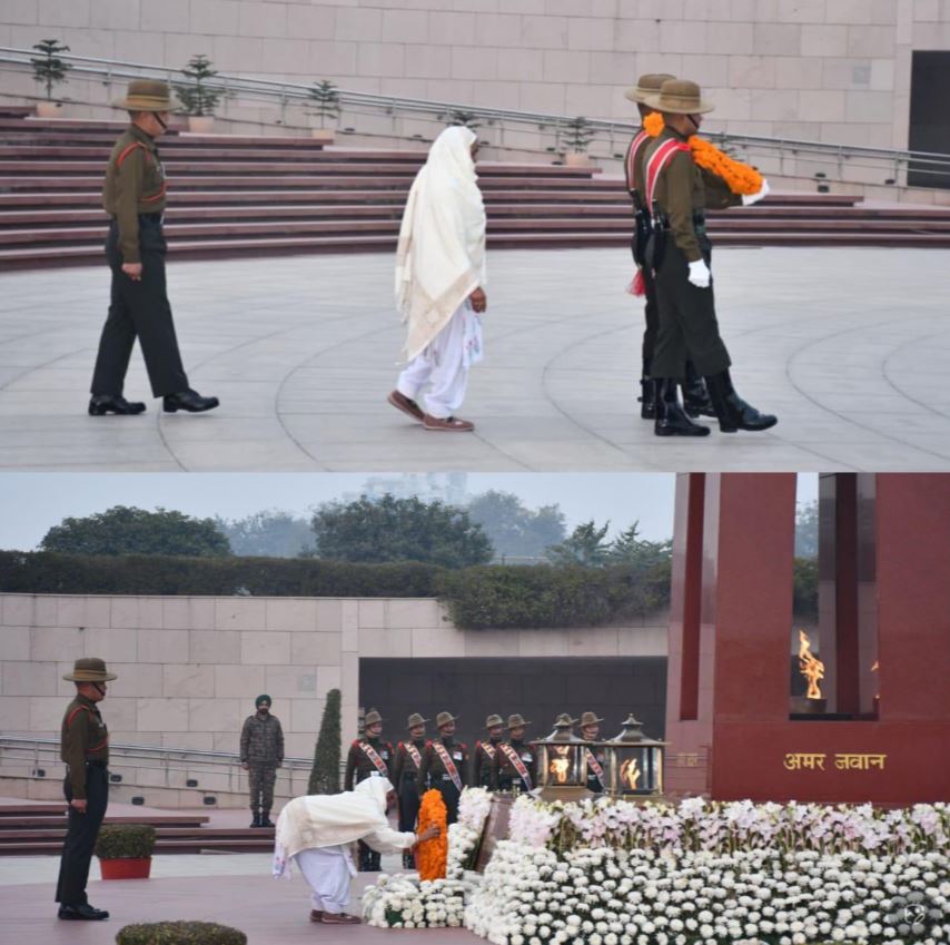 In a solemn NOK ceremony Mrs Sumitra Devi W/o LNk Kishan Chand, SC, paid homage at NWM on 18 Jan 26