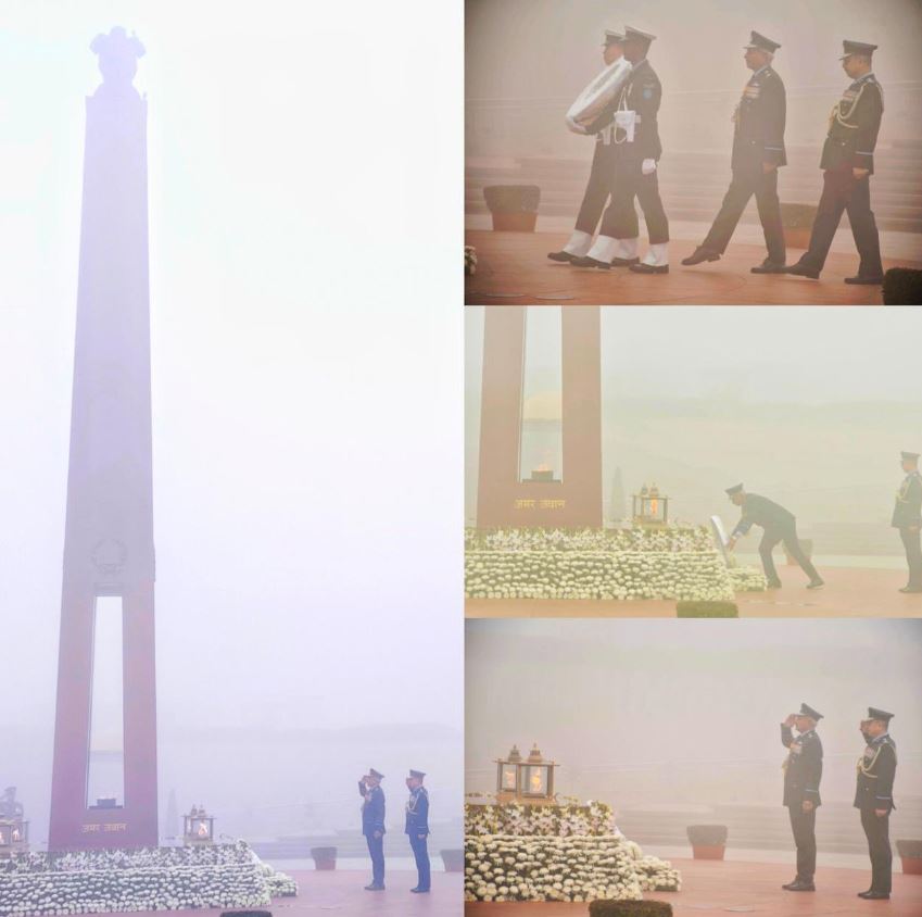Air Mshl Surat Singh, AVSM, VM, VSM, AOC-in-C, EAC, IAF paid homage at NWM on 17 Jan 26