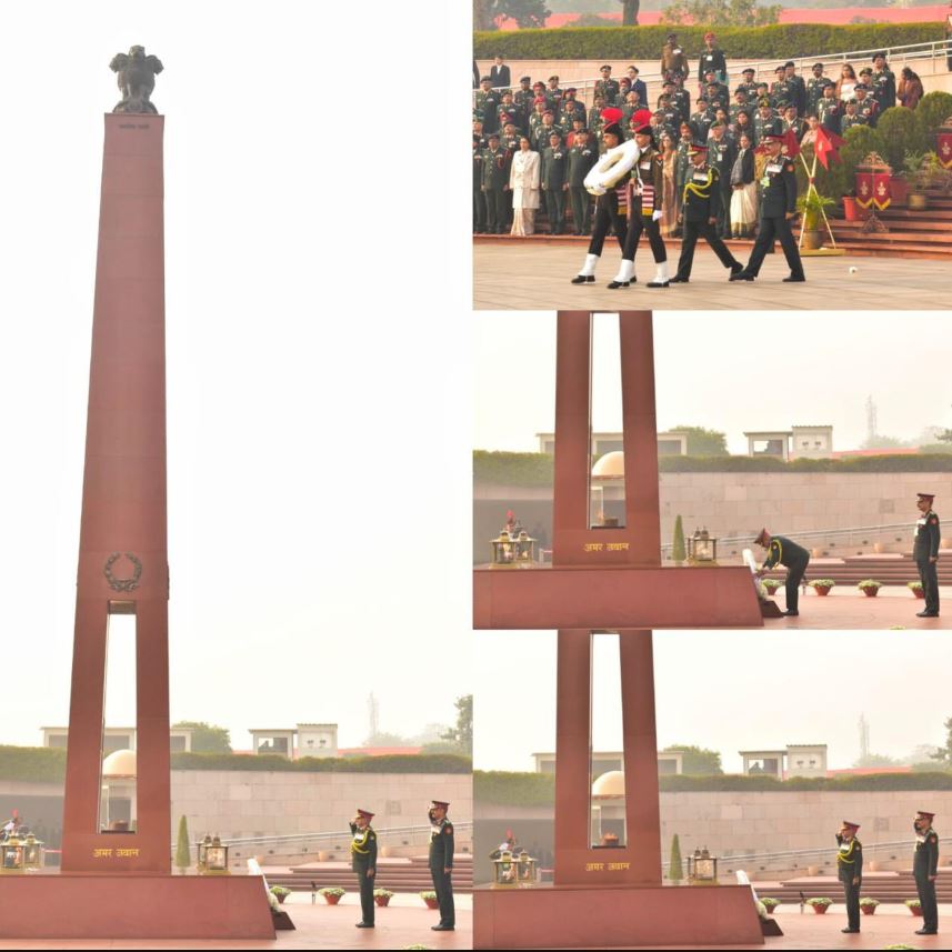 Lt Gen Bhupesh Goyal, AVSM, VSM, DG (Org & Pers), paid homage to Bravehearts at NWM on 21 Jan 26