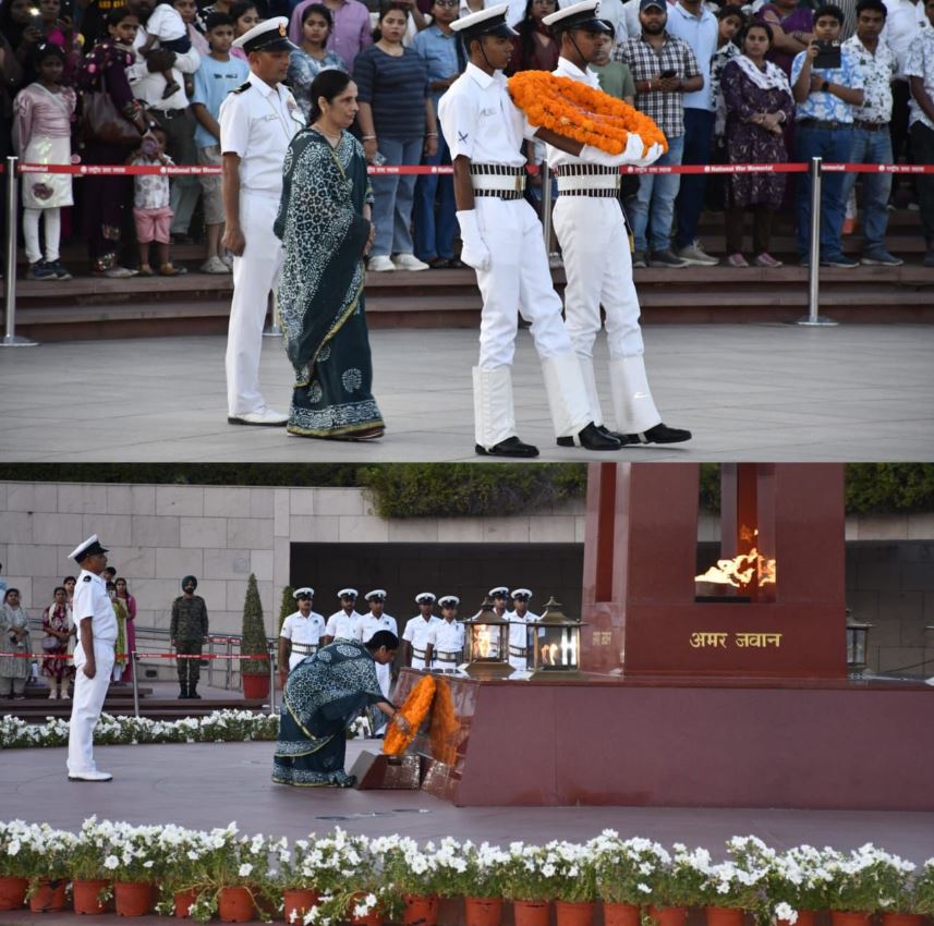 In solemn NOK ceremony Mrs Sunita Devi W/o Late Hav Bijender Singh, paid homage at NWM on 13 Mar 26