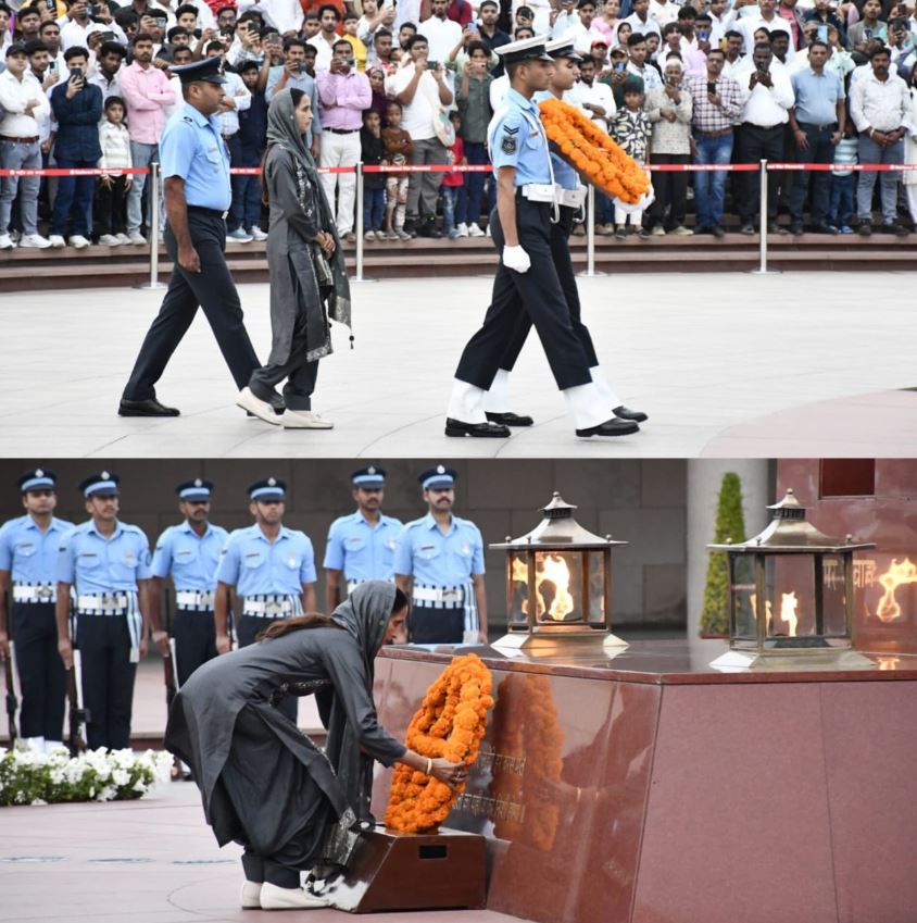 In a solemn Next-of-Kin ceremony Mrs Kanta Devi w/o Hav Kamal Jeet, paid homage at NWM on 21 Mar 26