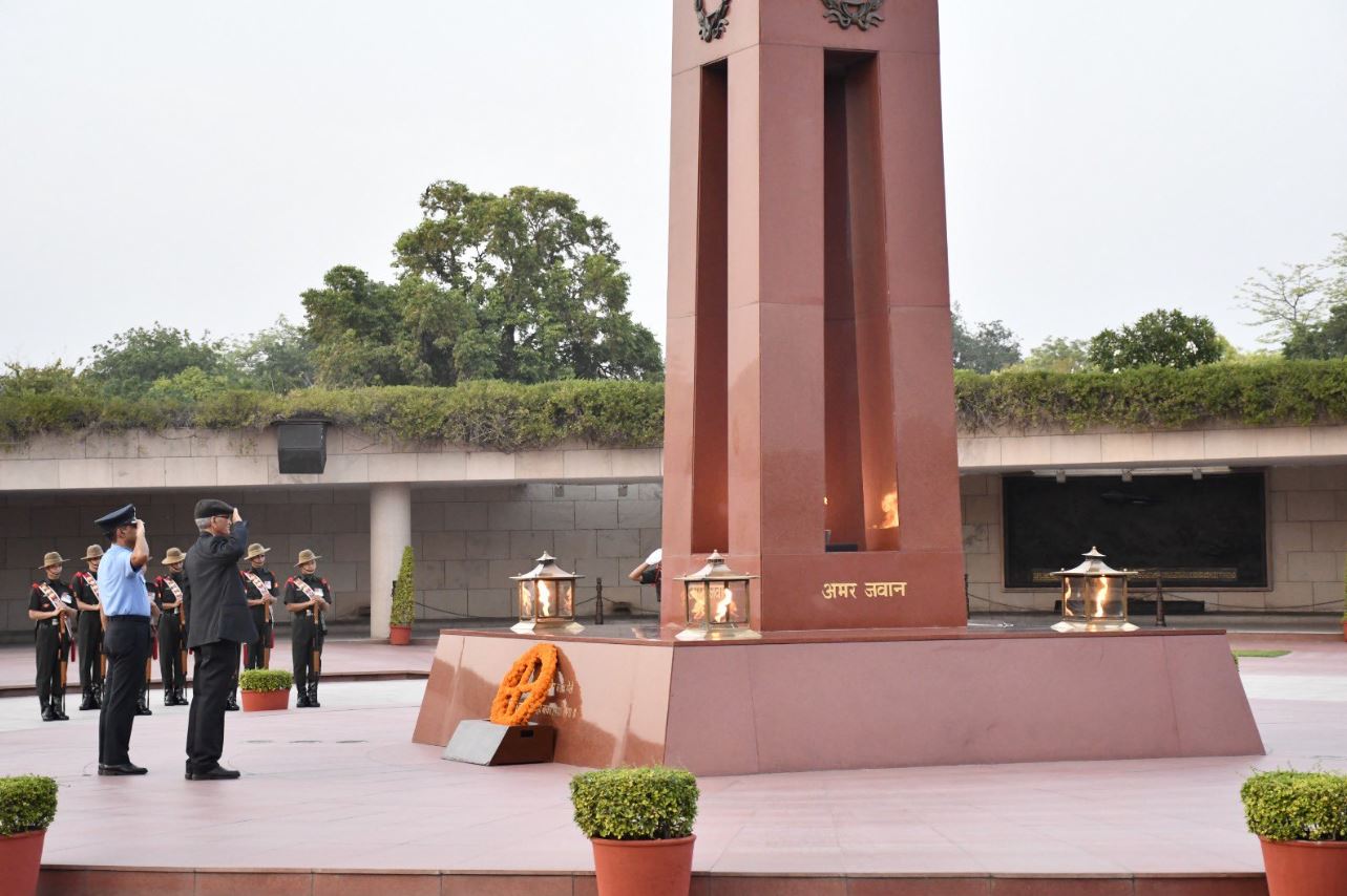 In NOK ceremony Maj CP Ghildiyal (Retd), f/o Maj AK Ghildiyal, SM*, paid homage at NWM on 16 Apr 26