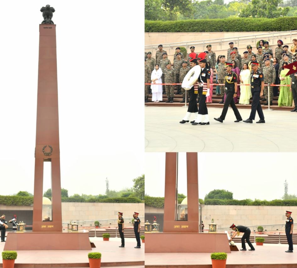 Lt Gen Gajendra Joshi, PVSM, AVSM, SM, Comdt, The Inf School (Mhow), paid homage at NWM on 17 Apr 26