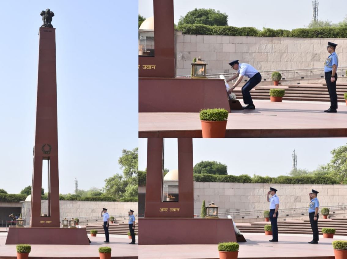 Gen. Kevin B Schneider, Commander, PA & ACC, US-Indo Pacific Command paid homage at NWM on 21 Apr 26