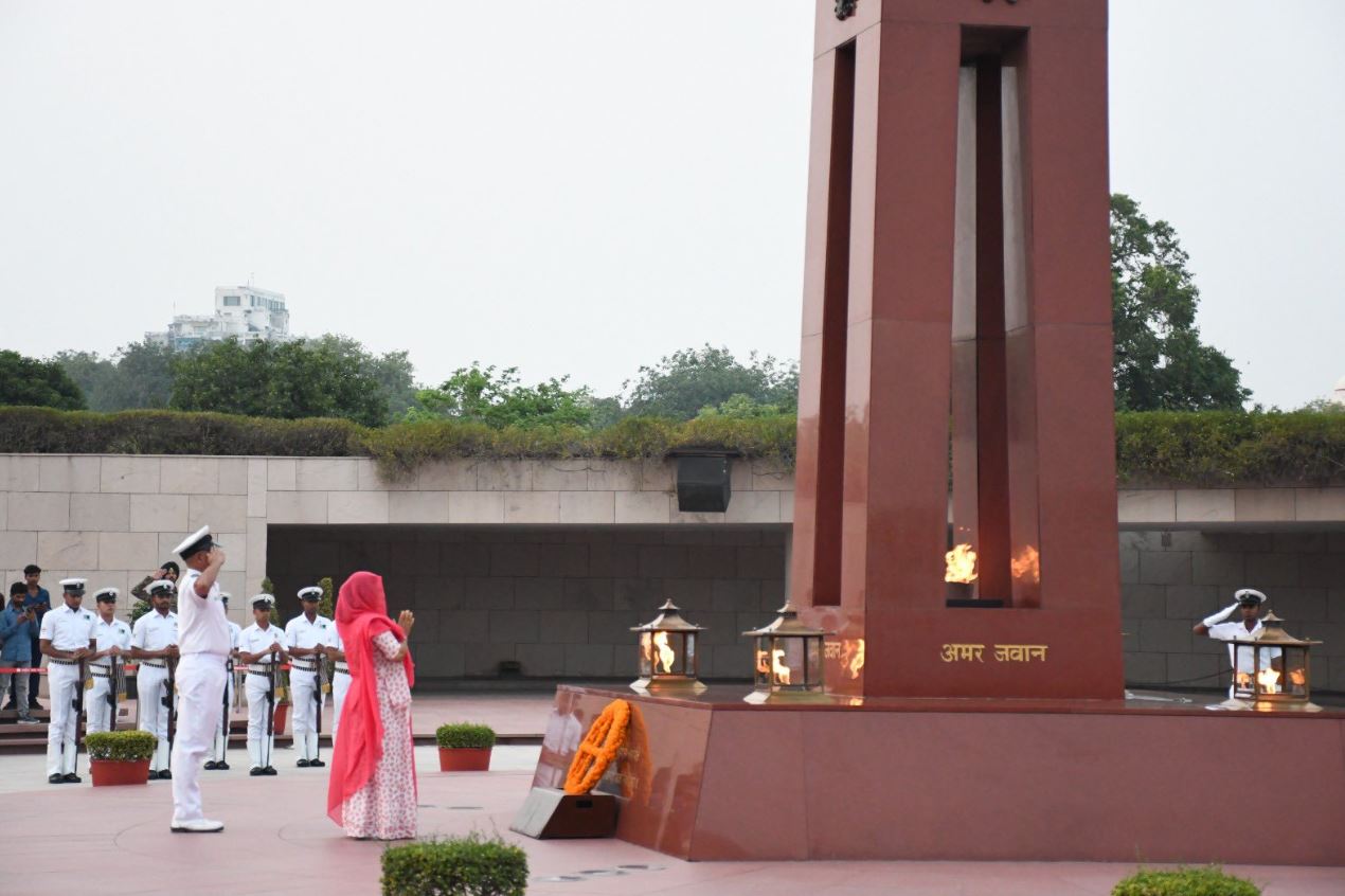 In NOK ceremony Mrs Om Kanwar w/o Nb Sub Lal Singh Khichi, SC, paid homage at NWM on 11 May 26