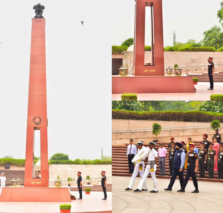 Officers of 96 NDA/106 Reg & 89 Tech Course paid homage to Bravehearts at NWM on 13 May 26