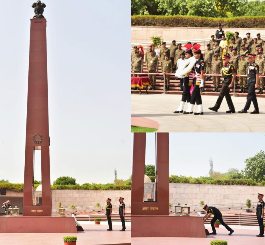 Lt Gen Bhavnish Kumar, AVSM, VSM, GOC, Delhi Area, paid homage to Bravehearts at NWM on 22 May 26