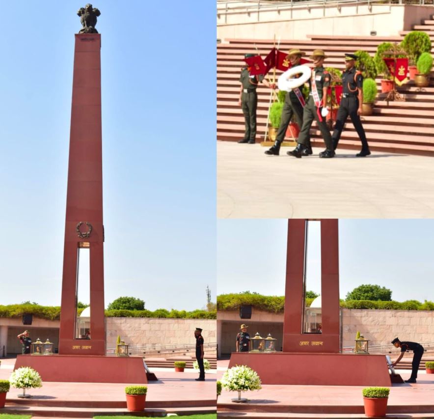 Lt Abhishek, on behalf of all ranks paid homage to Bravehearts at NWM on 30 May 26