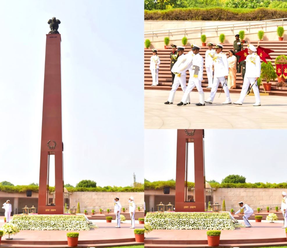 Admiral Dinesh K Tripathi, PVSM, AVSM, NM, CNS paid homage to Bravehearts at NWM on 31 May 26