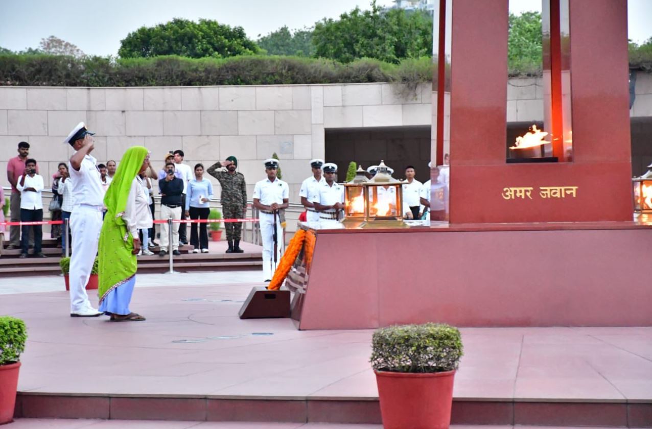 In a solemn NOK ceremony Mrs Ram Rati Devi w/o ALD Prithi Singh, paid homage at NWM on 04 Jun 26