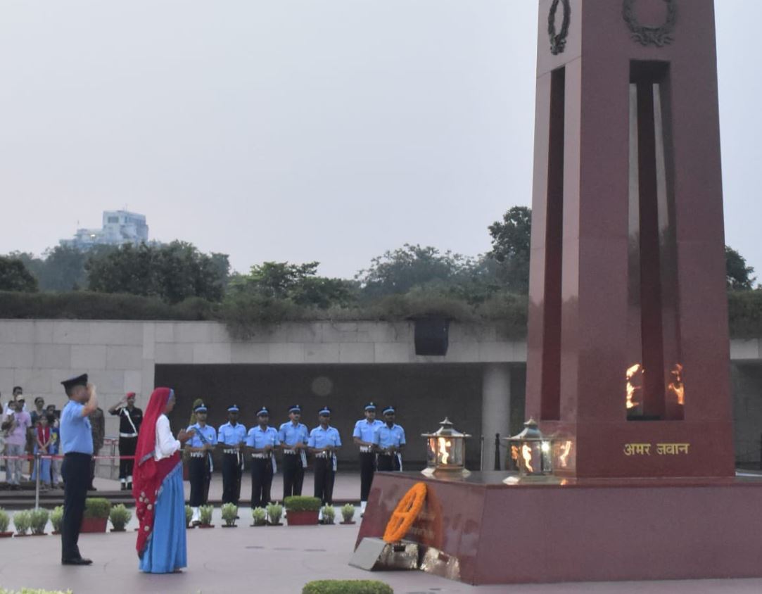 In a solemn NOK ceremony Mrs. Sumitra Devi w/o Swr Kanwar Singh paid homage at NWM on 04 Jul 26