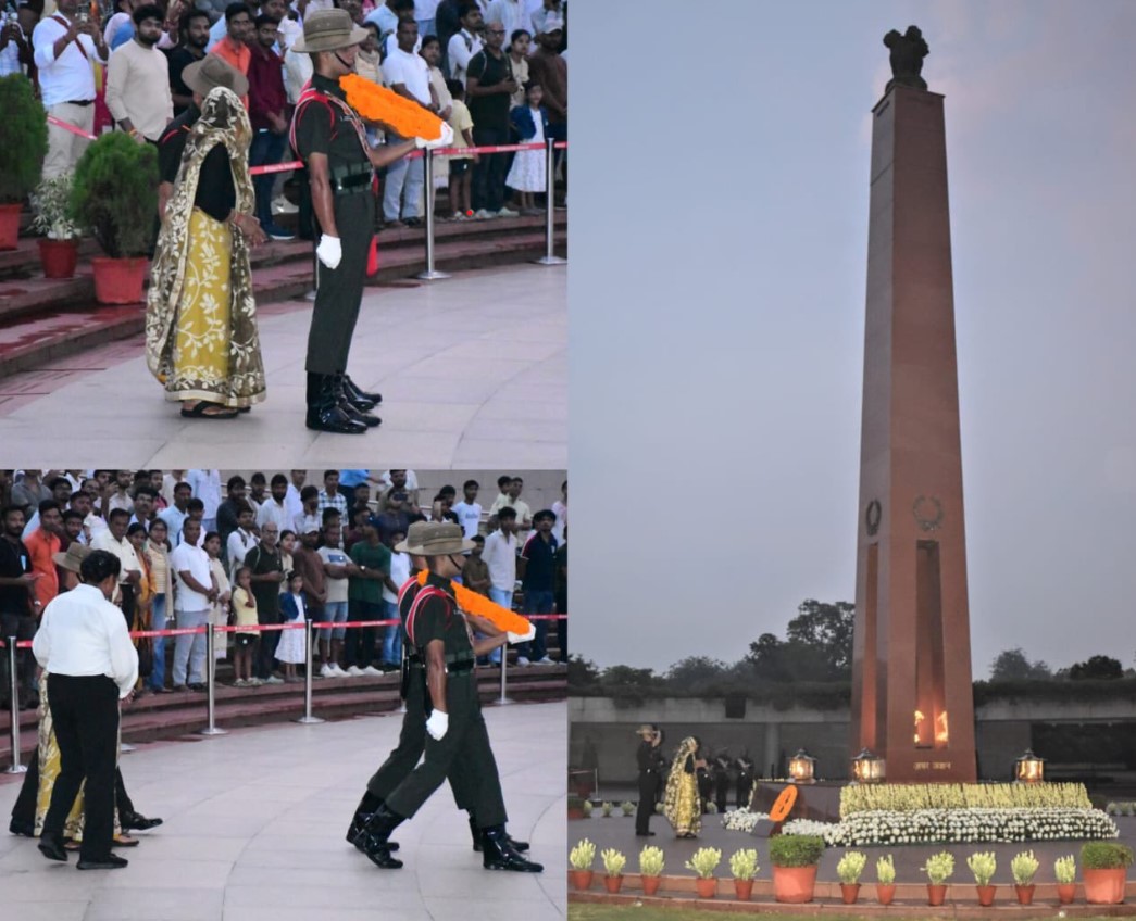 In a solemn Next-of-Kin ceremony Mrs Mrs Chameli Devi w/o Nk Sowaran paid homage at NWM on 27 Jul 26