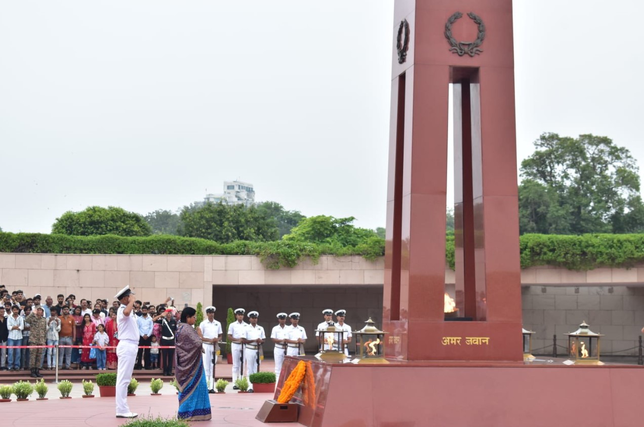 In a solemn NOK ceremony Mrs Meena Devi W/o MWO Anil Kumar Singh, paid homage at NWM on 02 Aug 26