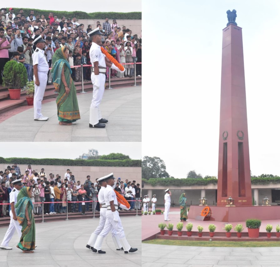 In a solemn NOK ceremony Mrs Shakuntala Devi W/o Rfn Praveen Kumar, paid homage at NWM on 03 Aug 26