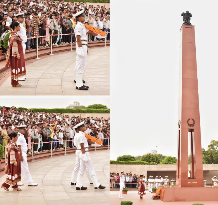 In a solemn NOK ceremony Ms Meena Devi w/o L/Nk Baljeet Singh, paid homage at NWM on 23 Aug 26