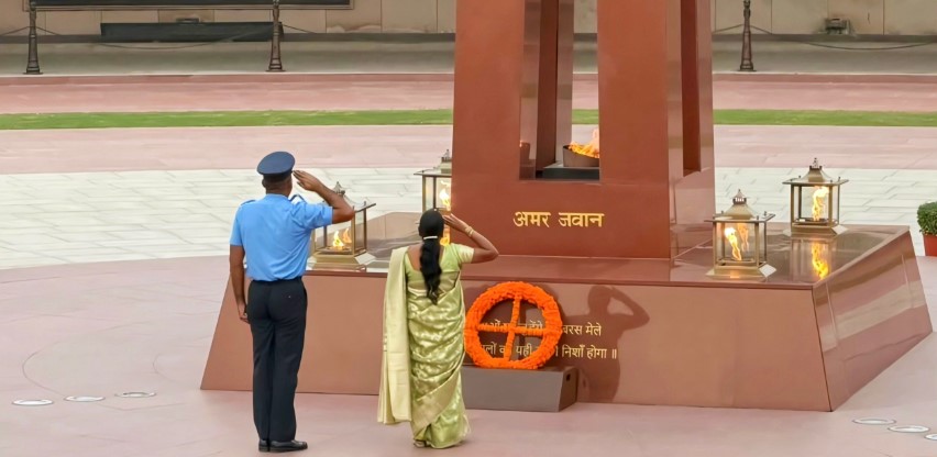 In NOK Smt. Ahilyabai Balu Pagare w/o Sep Pagare Balu Nanaji, SM paid homage at NWM on 20 Sep 26